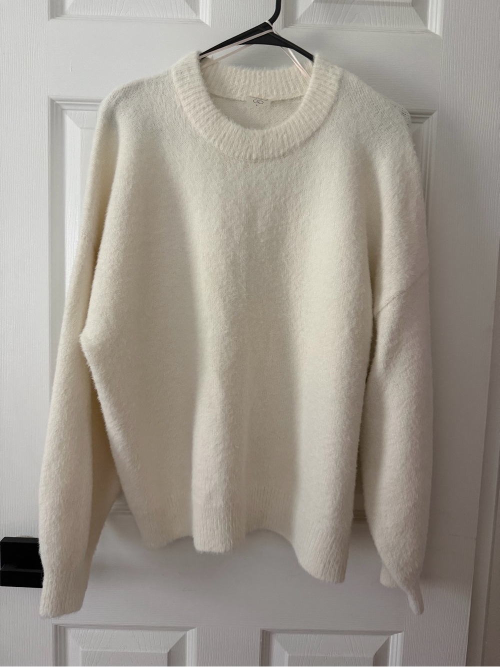 CALIA by Carrie Underwood Cream Crewneck Sweater